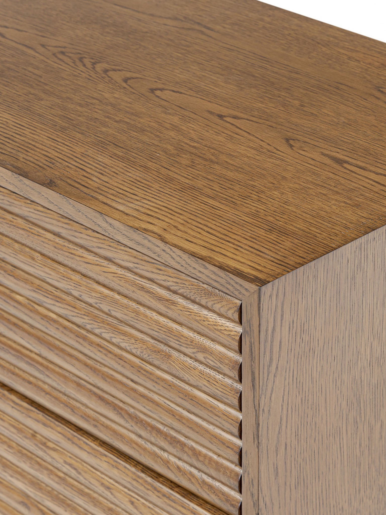 Charleston Ribbed Walnut Chest of Drawers I 6 Drawer