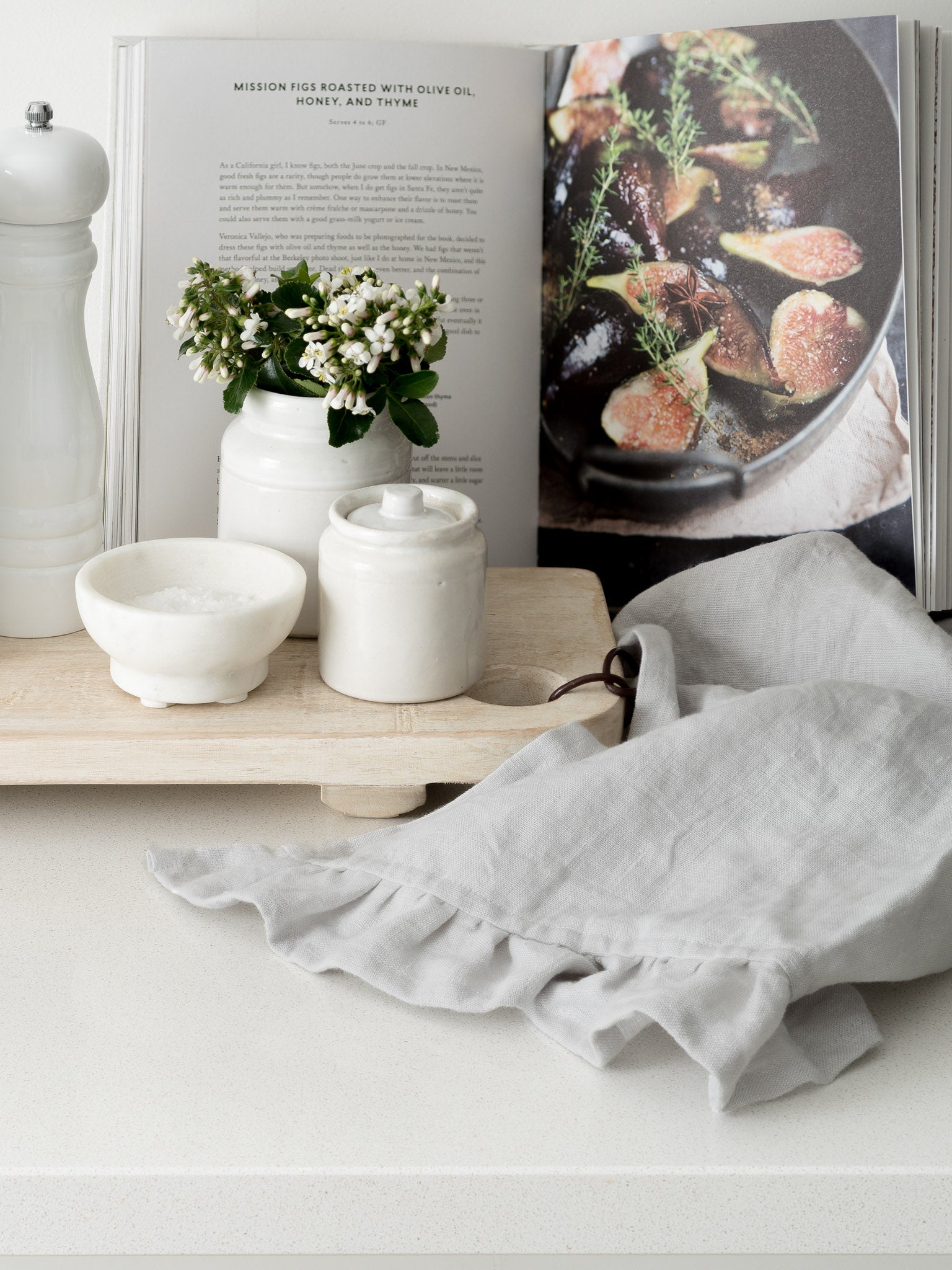 Set of Two Ruffle Linen Tea Towel in Charcoal Grey & Dove Grey (Worth £28)