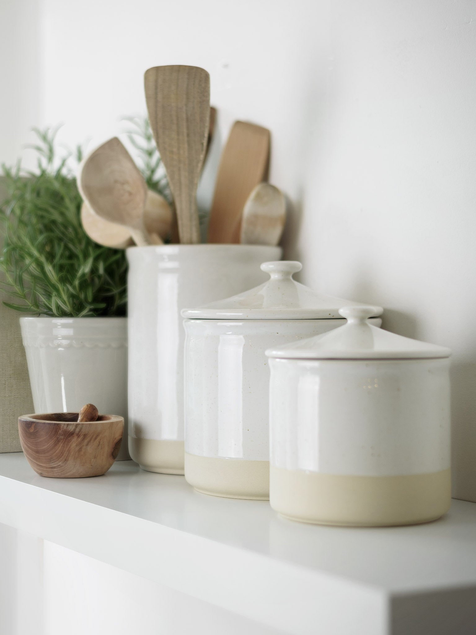 Off white container with lid