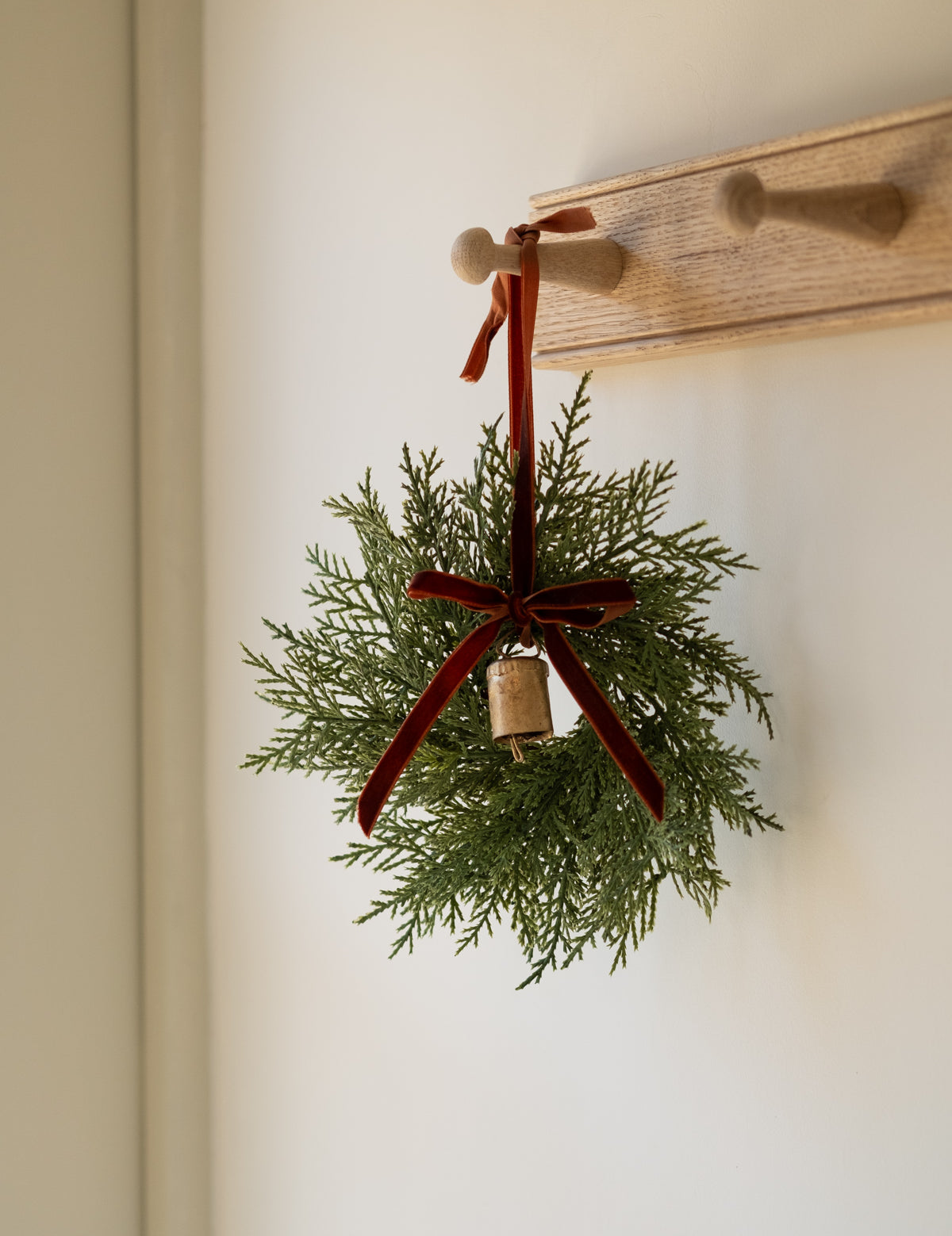 Mini Artificial Cedar Wreath Kit