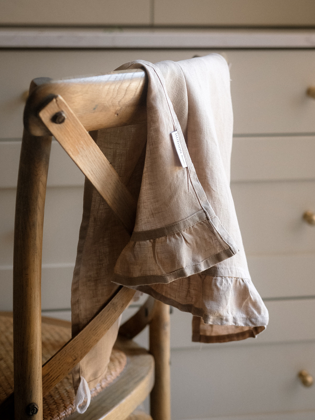 ruffle edge tea towel