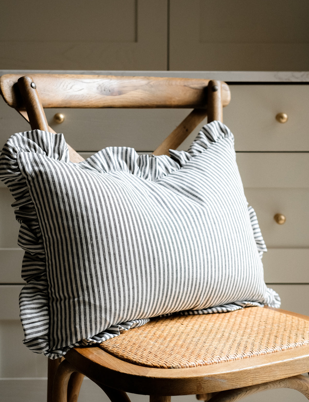 Scatter and Lumbar Cushions Home Collection | Hudson Home