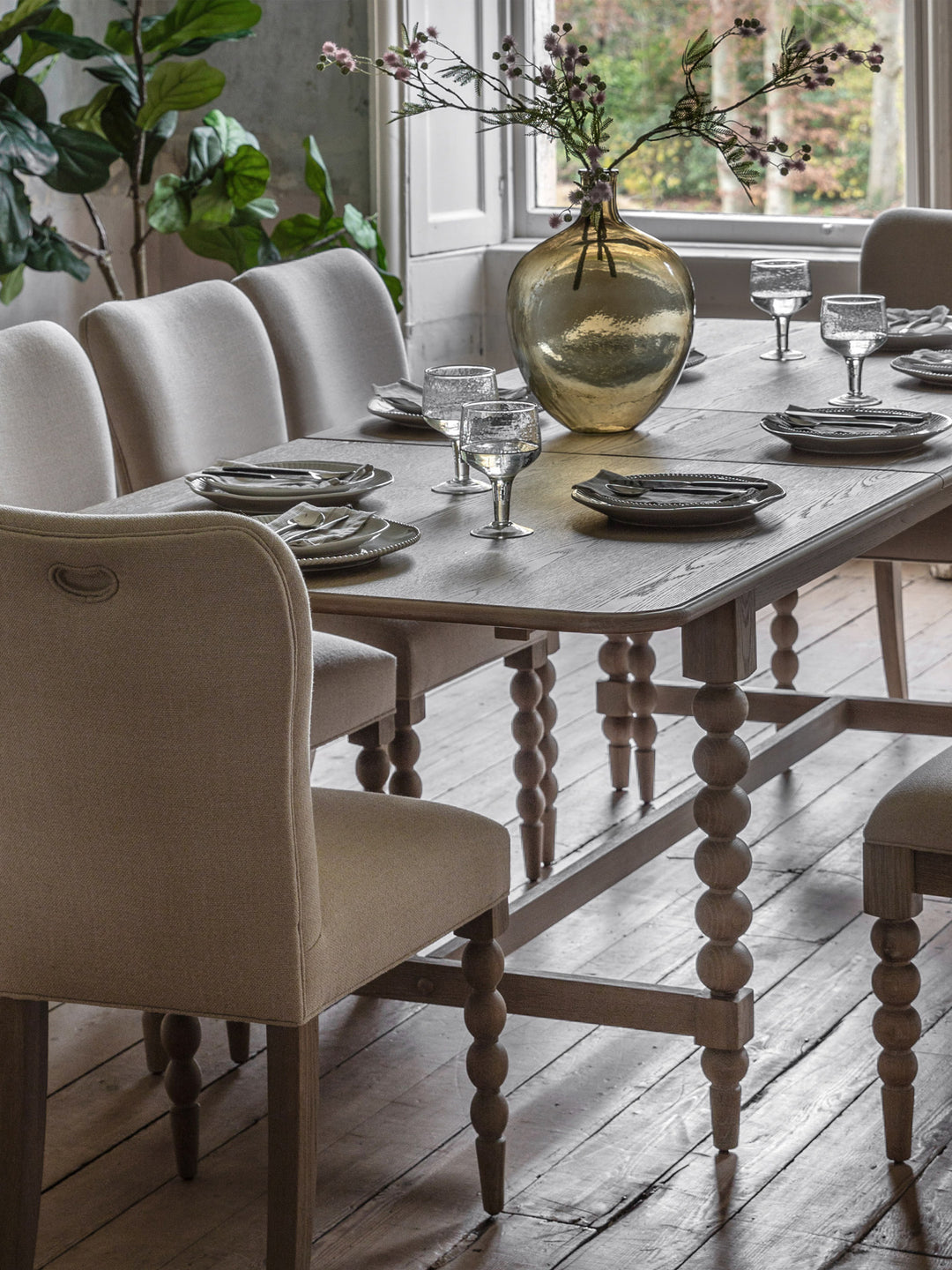 Amelia Extending Dining Table | Hudson Home