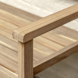 wooden bench