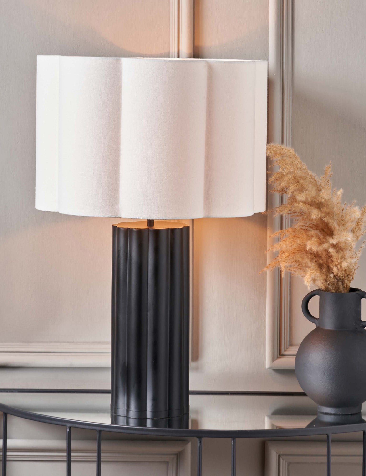 Dion Black Metal Scalloped Table Lamp