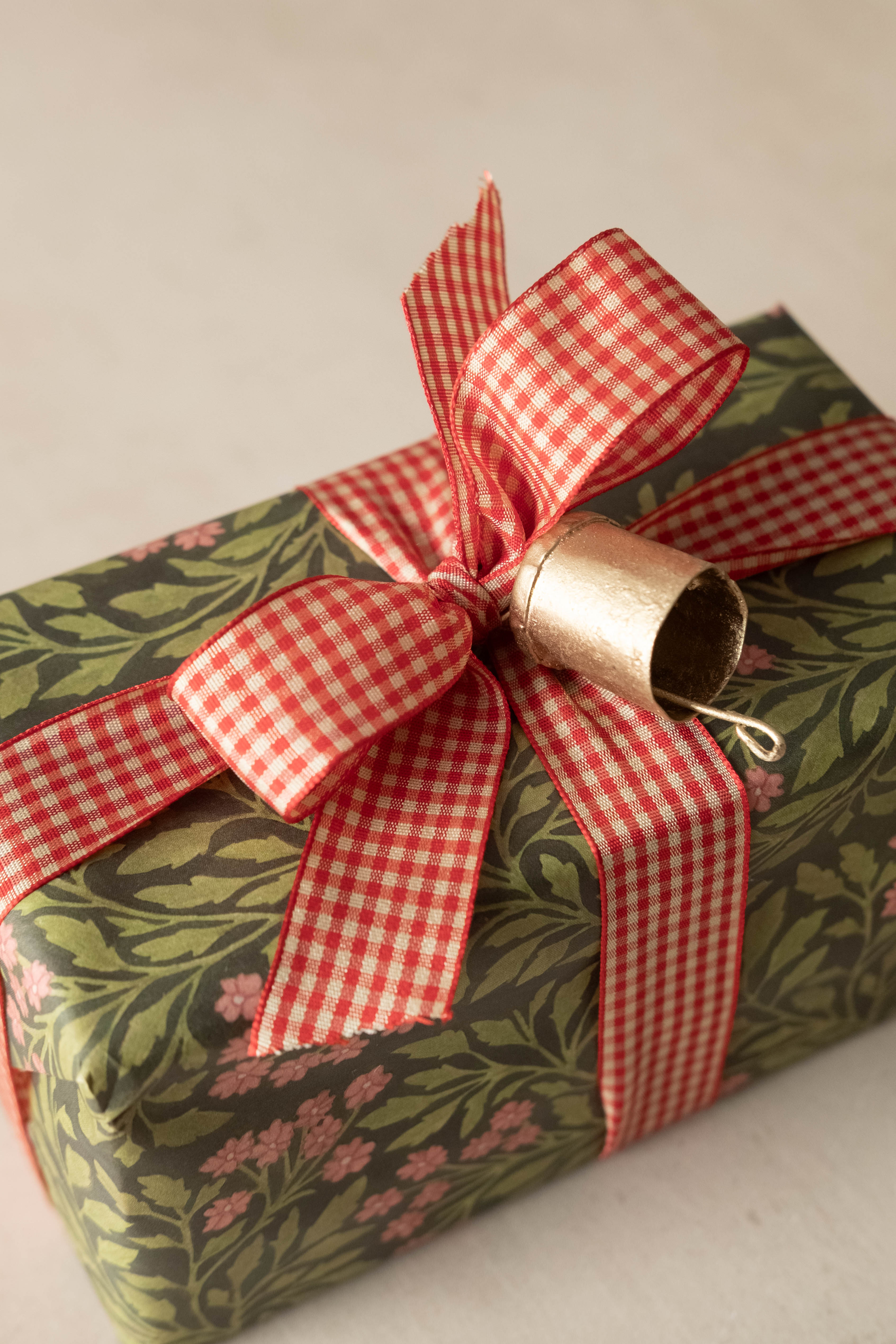 red and cream gingham ribbon