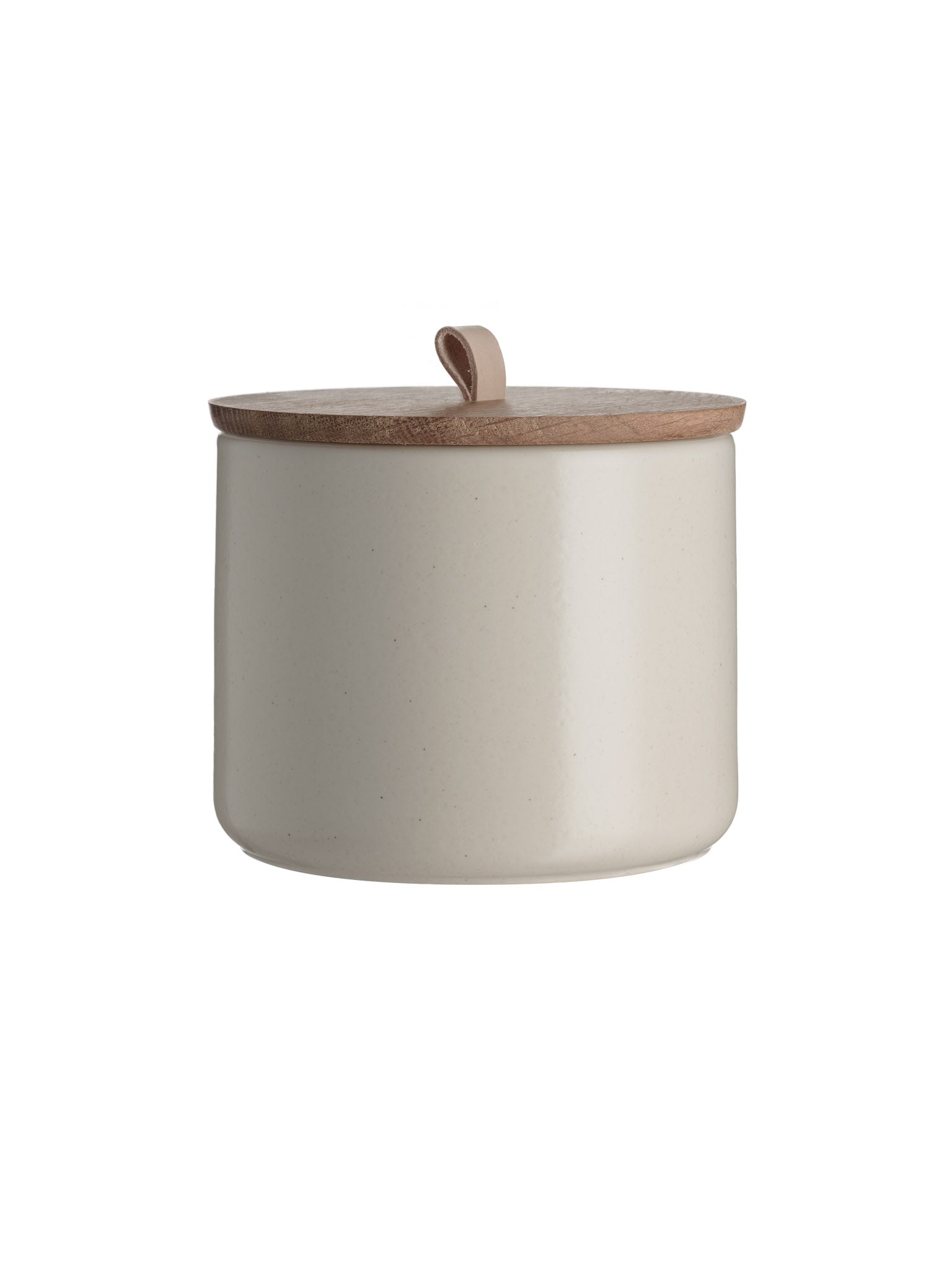 Natural round container with wood lid