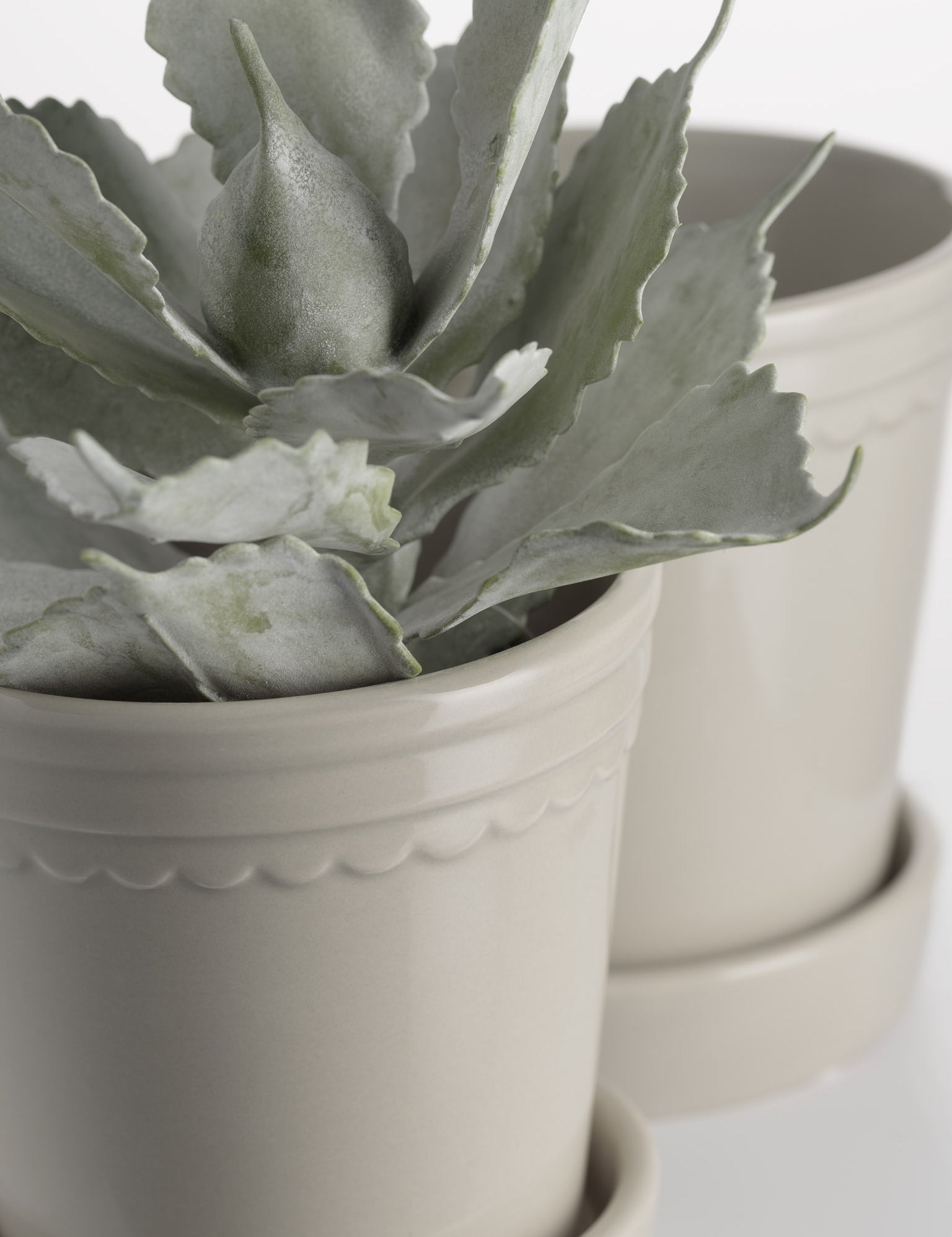 Scalloped Plant Pot Small - Linen